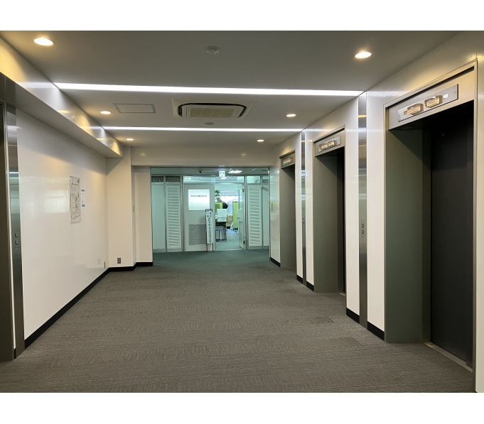 EVホール(基準階)
