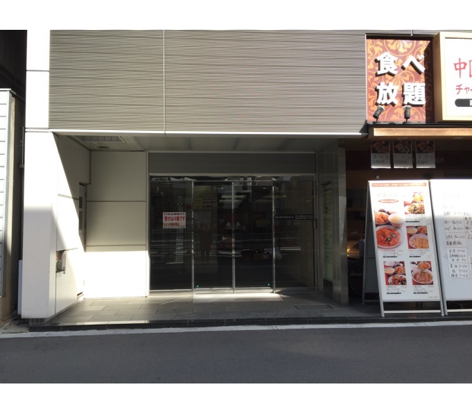 正面玄関