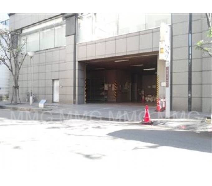 駐車場入口