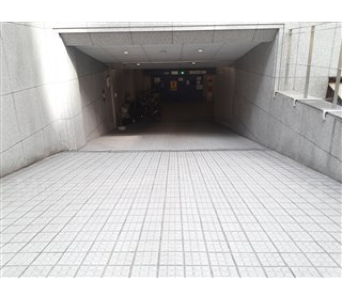 駐車場入口