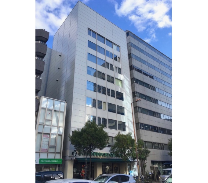 エッグビル本町