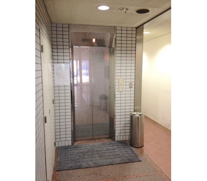 EVホール(1階)