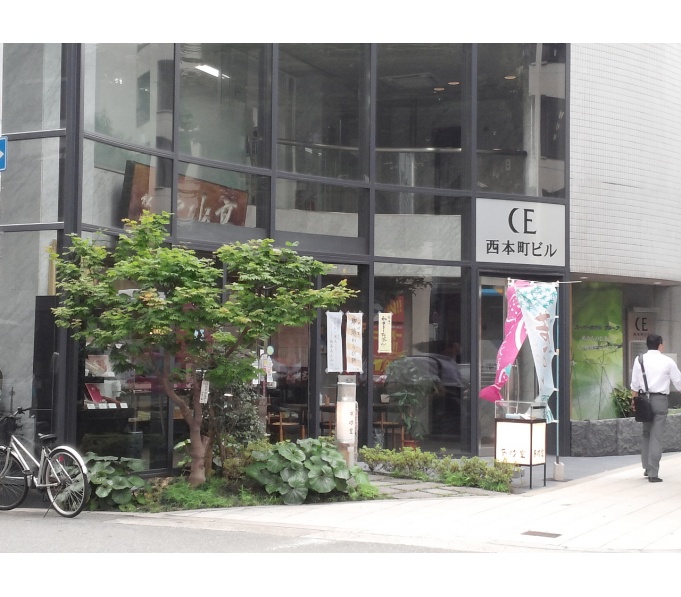 正面玄関