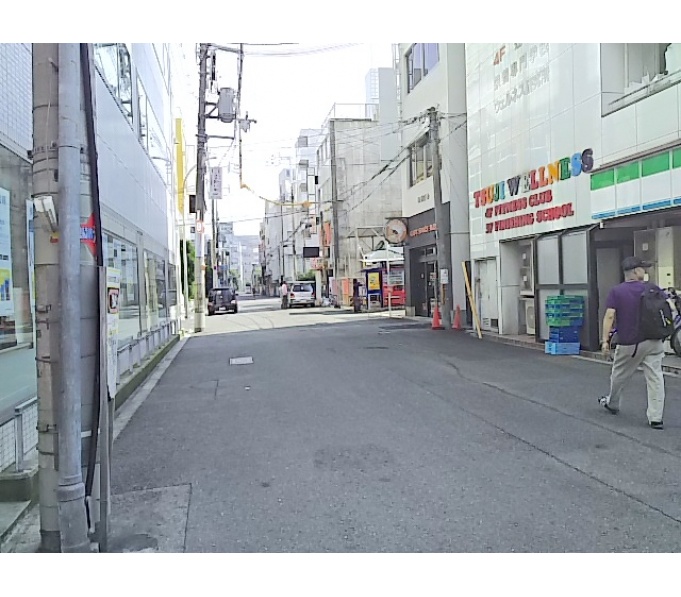 前面道路1
