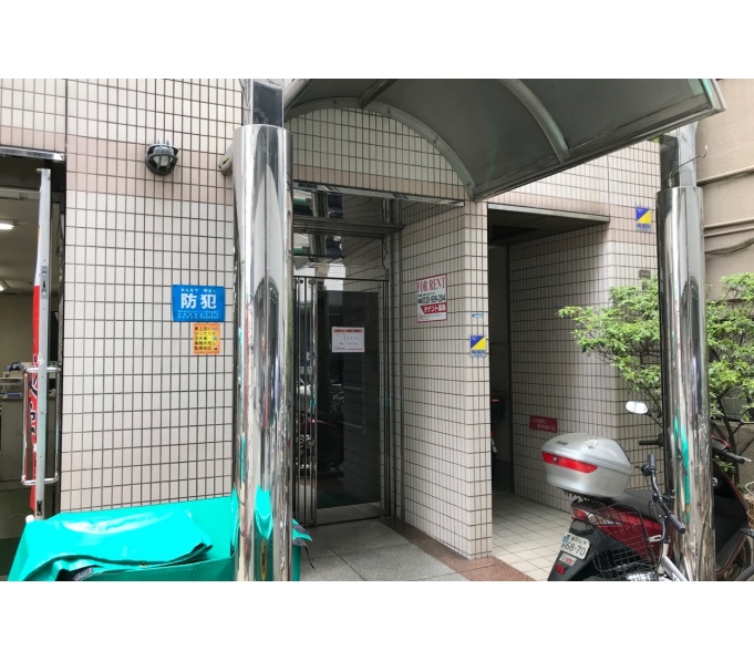 正面玄関