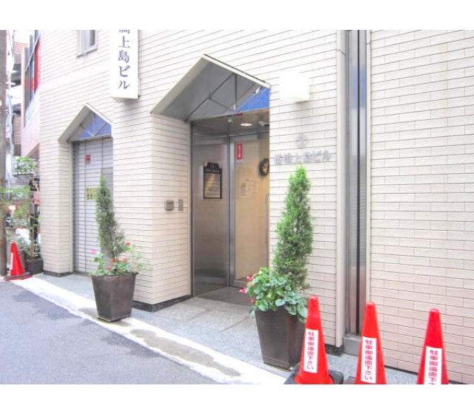 正面玄関
