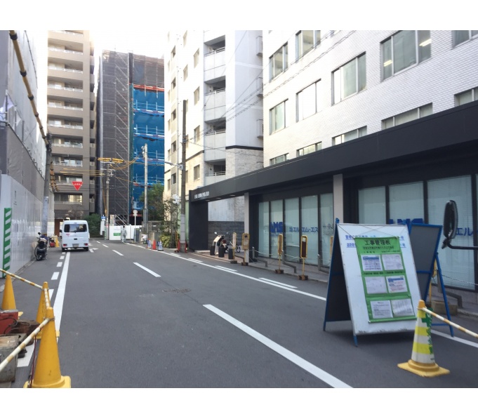 前面道路1
