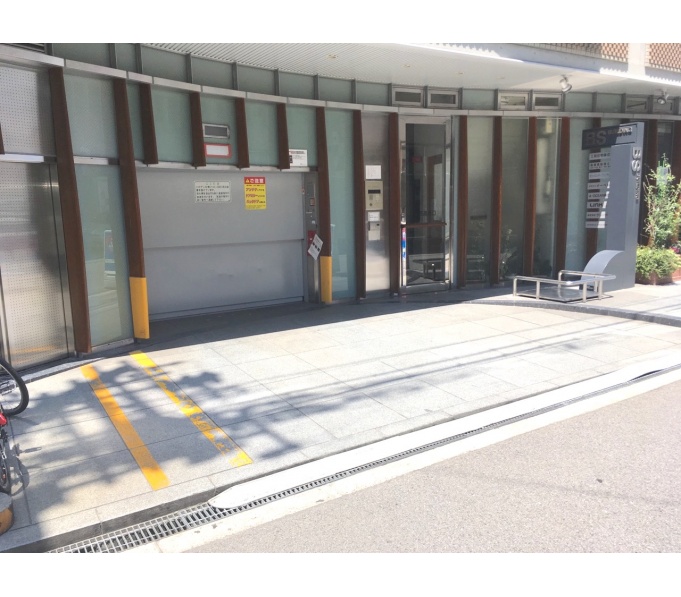 駐車場入口