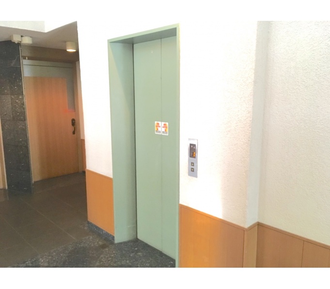 EVホール(基準階)