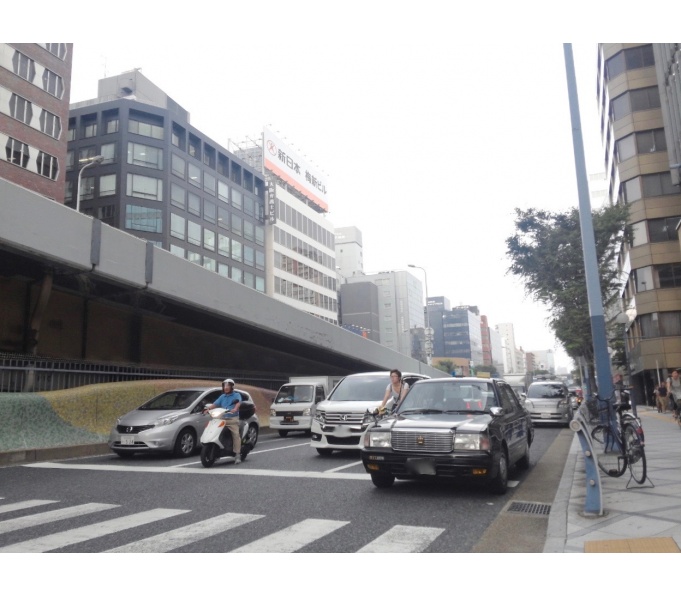 前面道路1