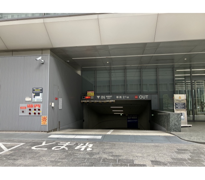 駐車場入口