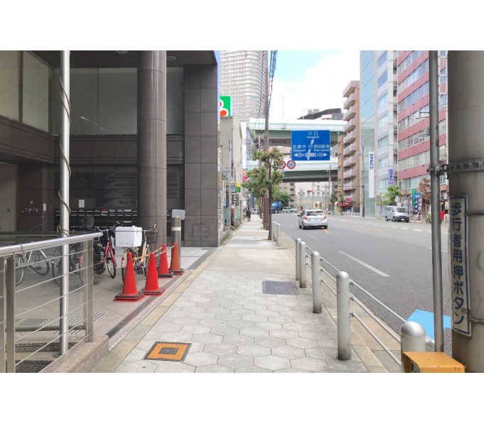 前面道路1