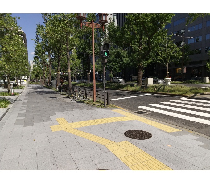前面道路1