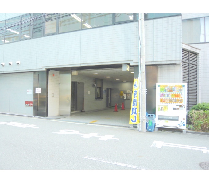 駐車場入口