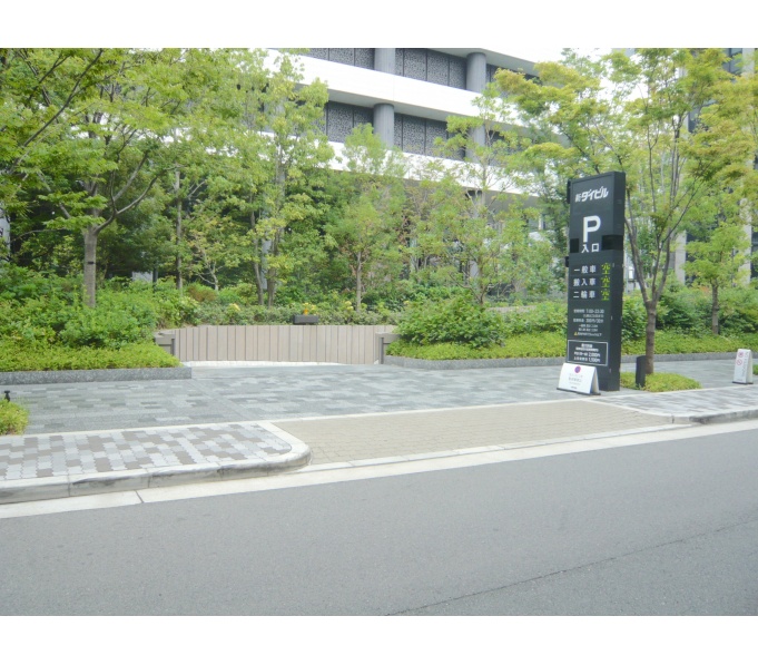 駐車場入口