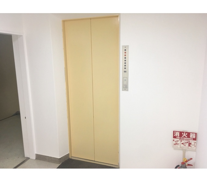 EVホール(基準階)