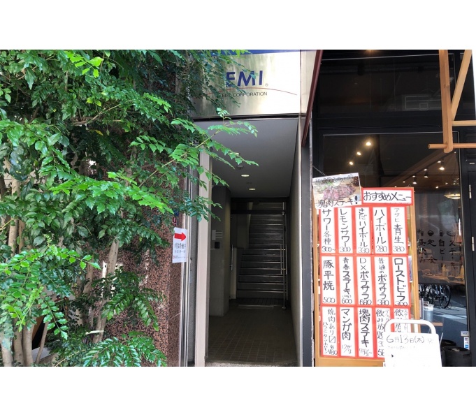 正面玄関