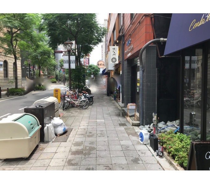 前面道路1