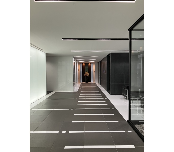 EVホール(1階)