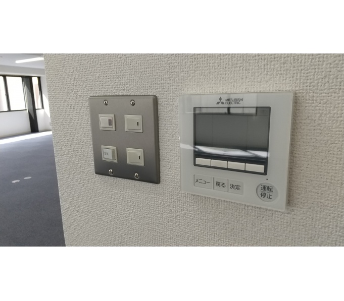 室内エアコン(コントローラー)