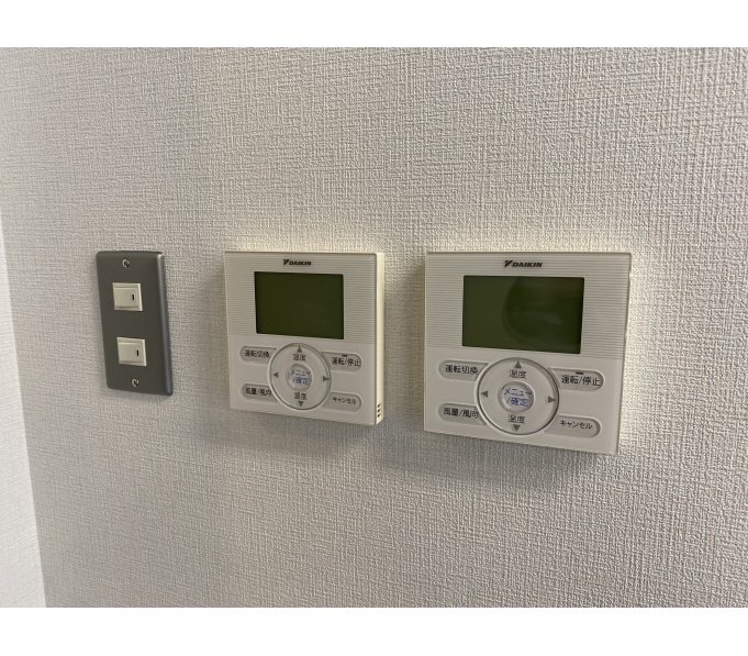 室内エアコン(コントローラー)