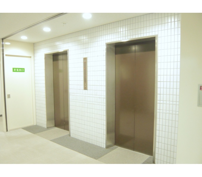 EVホール(基準階)