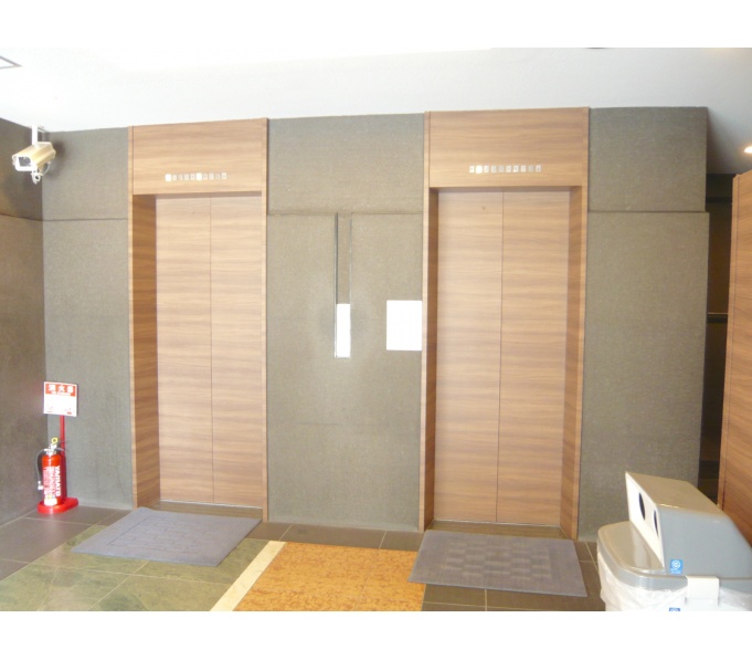 EVホール(1階)