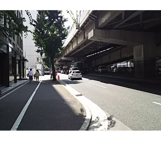 前面道路1