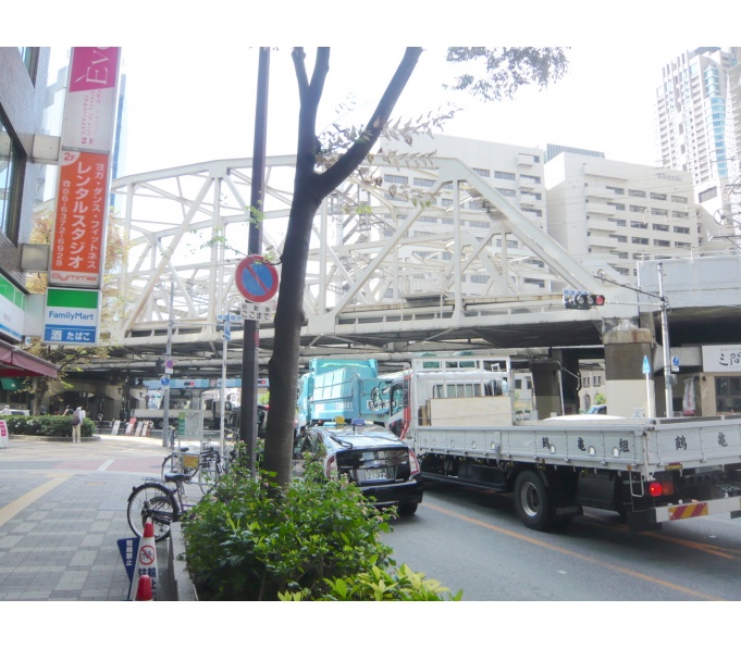 前面道路1