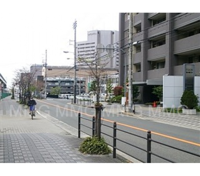 前面道路1