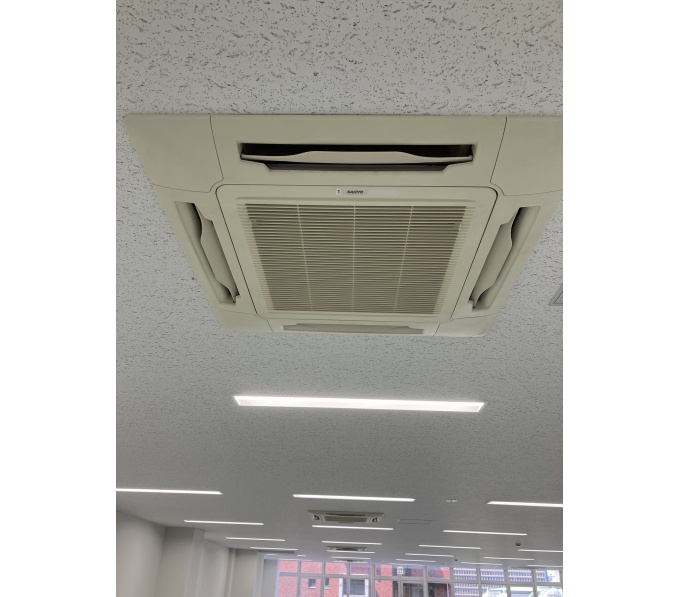 室内エアコン(本体)