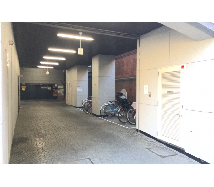 駐車場入口