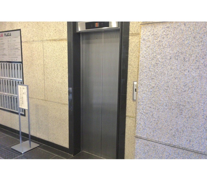 EVホール(1階)