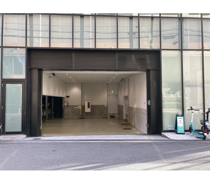 駐車場入口