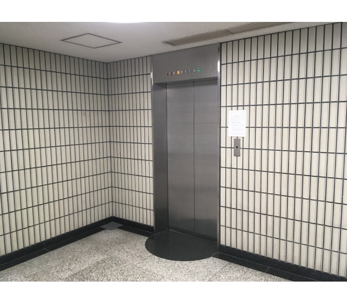EVホール(1階)