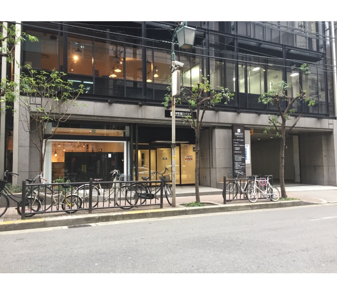 正面玄関