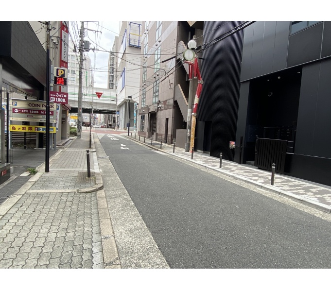 前面道路1
