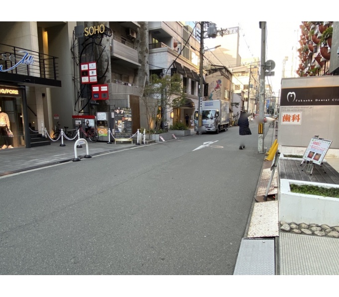 前面道路2
