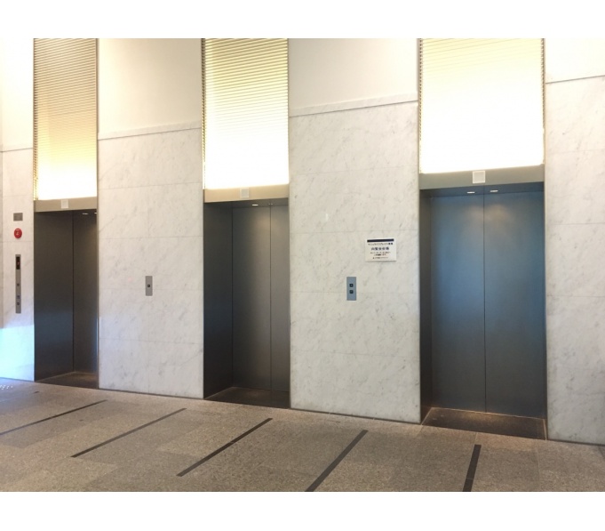 EVホール(1階)