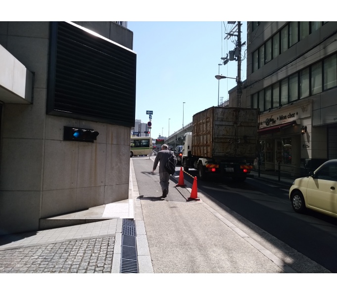 前面道路1