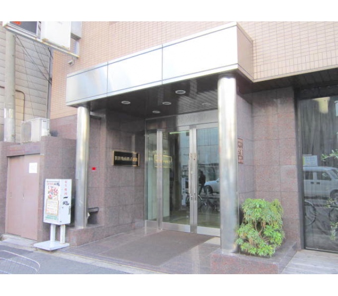 正面玄関