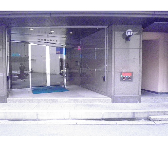 正面玄関