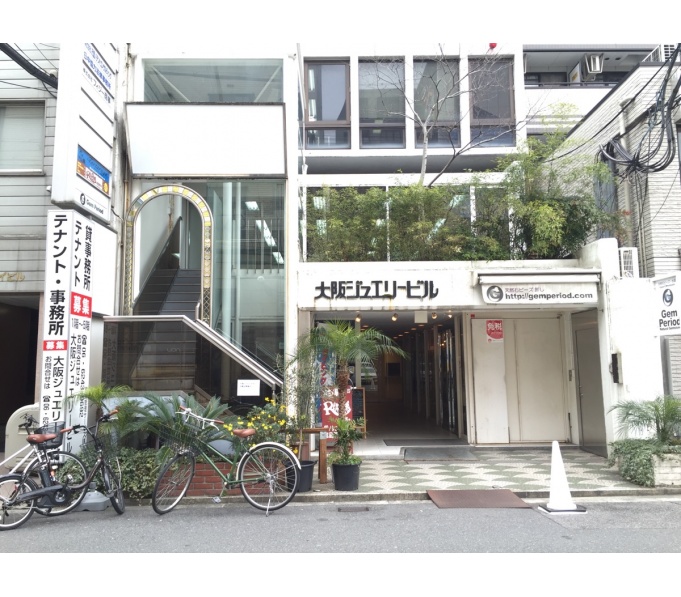 正面玄関