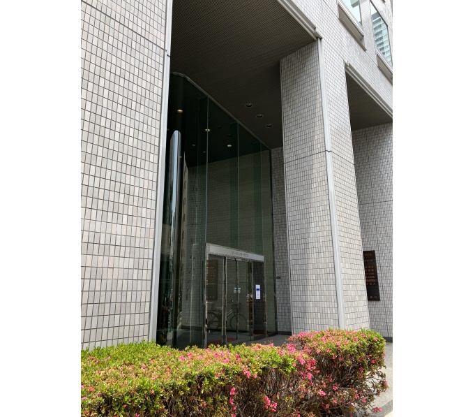 正面玄関