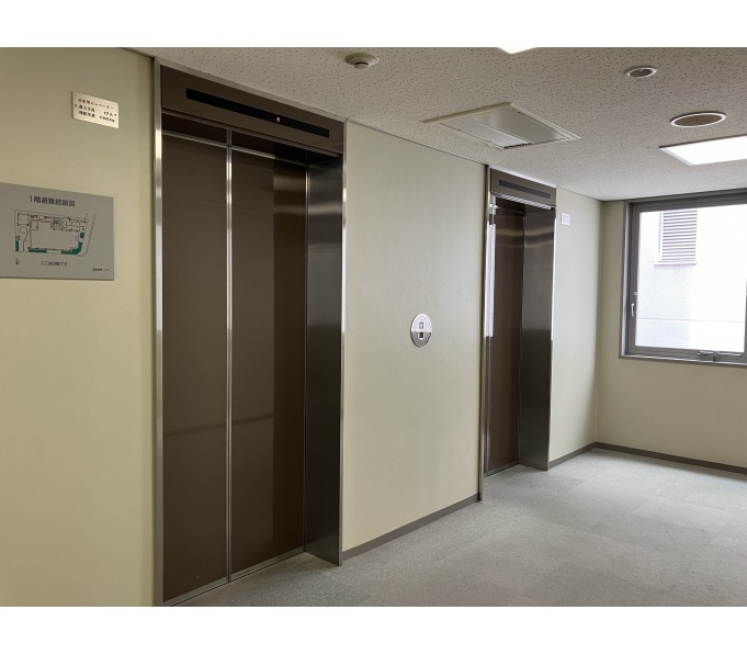 EVホール(基準階)