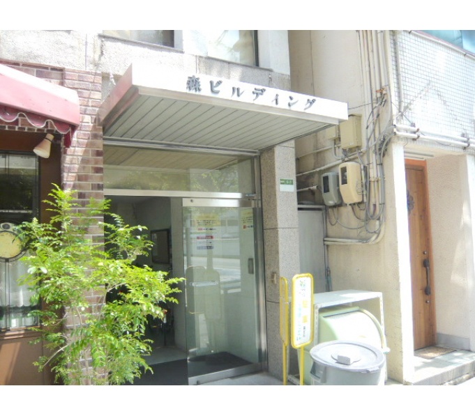 正面玄関