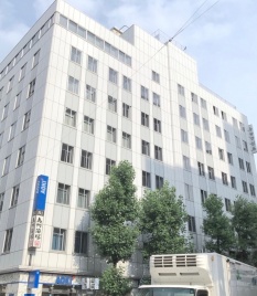 トヤマビル本館