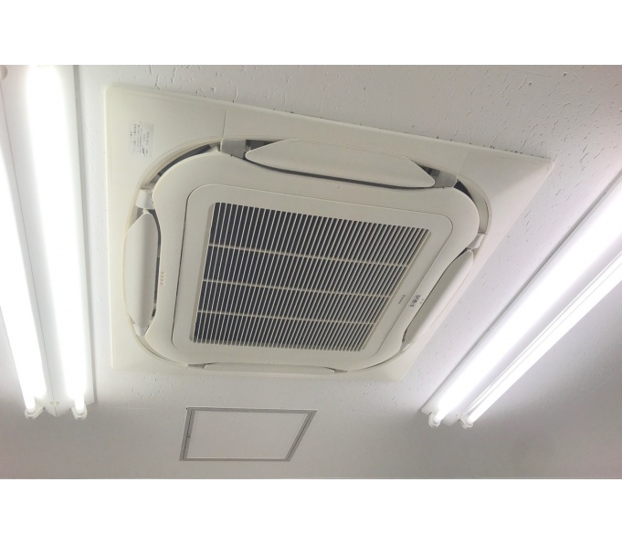 室内エアコン(本体)