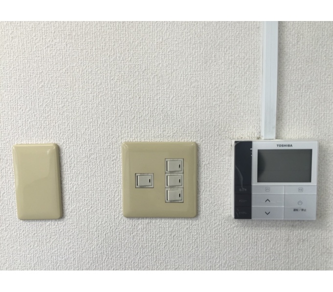 室内エアコン(コントローラー)