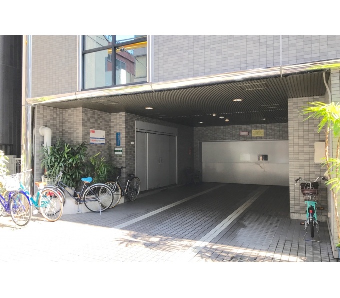 駐車場入口